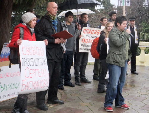 Выступление Ольги Носковец на митинге протв фалсификации выборов. Сочи, 24 декабря 2011 г. Фото Светланы Кравченко для "Кавказского узла"