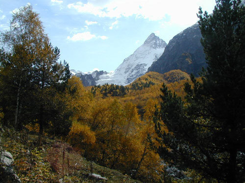 Приэльбрусье, Кабардино-Балкария. Фото с сайта www.marchroute.ru