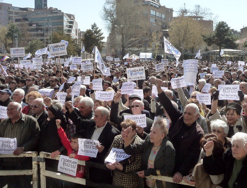 Митинг против пенсионных реформ. Армения, Ереван, 22 марта 2014 г. Фото Армине Мартиросян для "Кавказского узла"