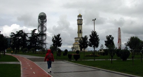 Центр Батуми в ненастье. Фото Юлии Кашеты для "Кавказского узла".