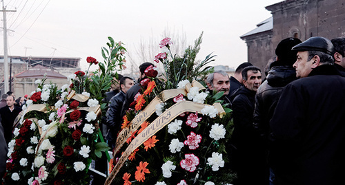 Панихида в в церкви Святого Ншана в Гюмри. Фото Нарека Туманяна