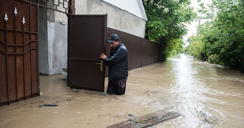 Подтопление в селе Левокумка Ставропольского края. Фото Антона Подгайко, Юга.ру

