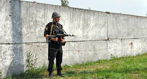 Сотрудник спецслужб. Фото В Курской области проведено антитеррористическое тактико-специальное учение «Рельеф-2017» | Национальный антитеррористический комитет