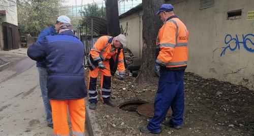 Сотрудники сочинского "Водоканала"/ Фото Светланы Кравченко для "Кавказского узла"