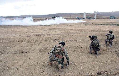 Военнослужащие азербайджанской армии. Фото: пресс-служба МО Азербайджана https://mod.gov.az/ru/foto-arhiv-045/?&pagen=2