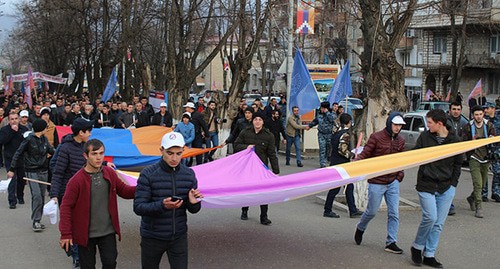 Шествие политического блока "Свободная Родина" - Единый гражданский альянс. Степанакерт, Нагорный Карабах, 26 февраля 2020 г. Фото Алвард Григорян для "Кавказского узла"