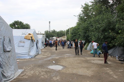 Лагерь граждан Узбекистана в Ростове-на-Дону. Фото: Вячеслав Прудников для "Кавказского узла".