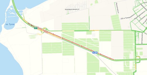 Дорожная пробка перед Крымским мостом, 15.30 мск 16 июня 2024 года. Скриншот данных сервиса "Яндекс Карты".