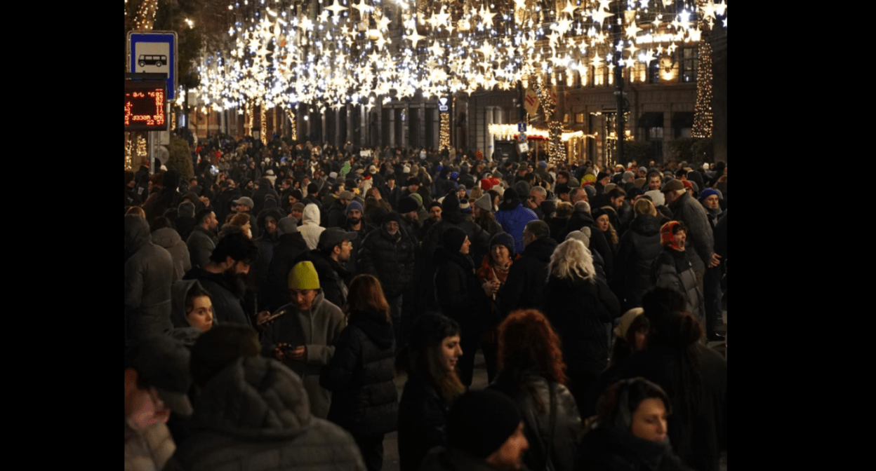 Участники акции протеста 06.01.25, скриншот фото Publika (деятельность компании Meta, владеющей  Facebook, запрещена в России), https://www.facebook.com/photo/?fbid=1341402717259275&set=pcb.1341399360592944