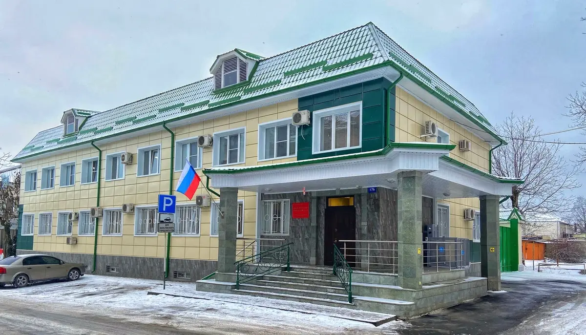 Нальчикский городской суд. Фото: Мухаммад Э. https://yandex.ru/maps/org/nalchikskiy_gorodskoy_sud